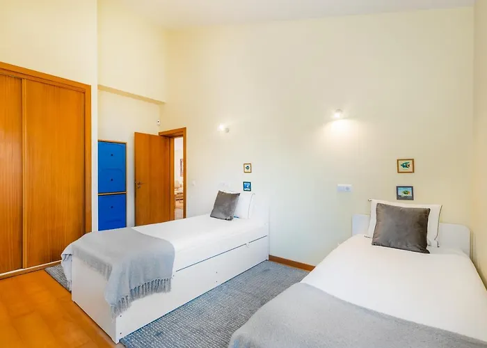 Furadouro Sunny Family Vila
